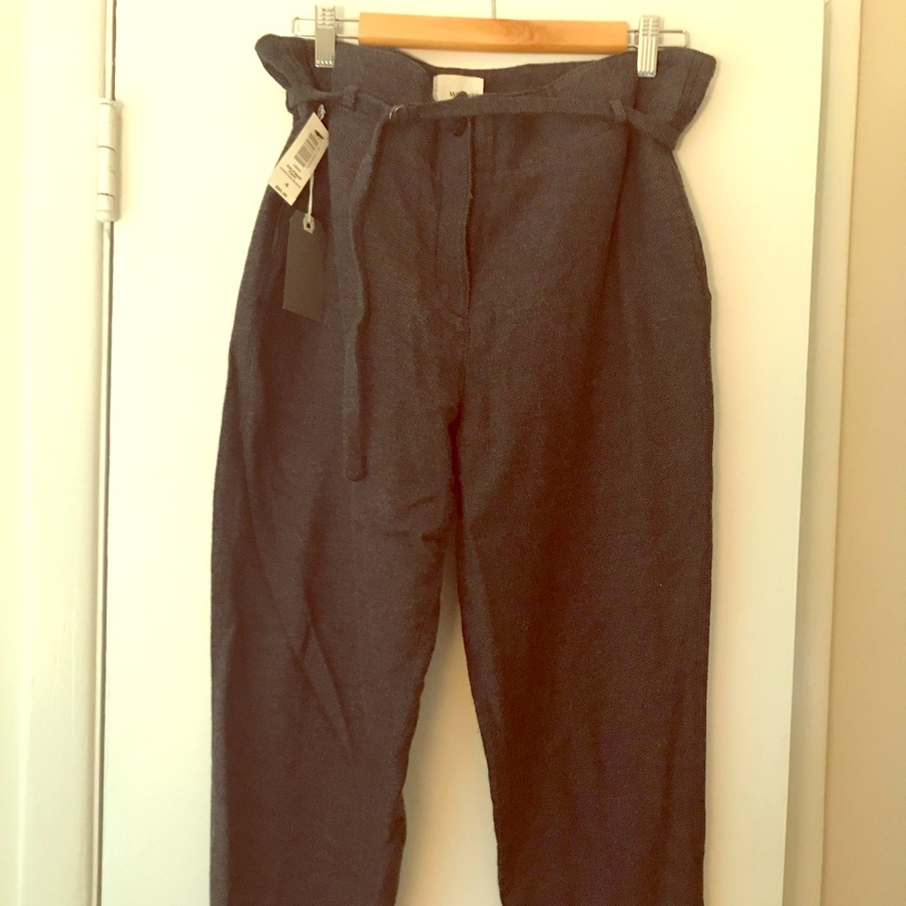NWT Aritzia Kaufman pant size 4